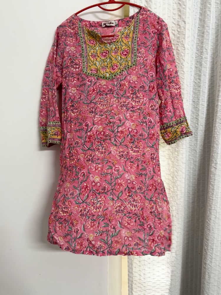 Fabindia Short Pink Kurti