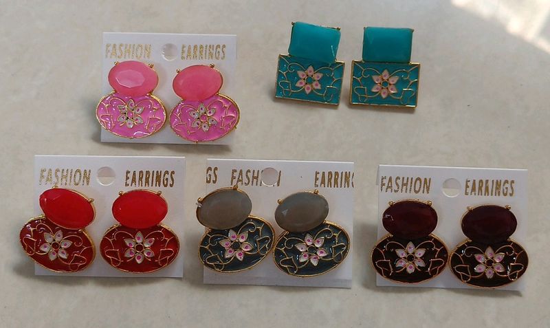 5 Earrings Combo Set