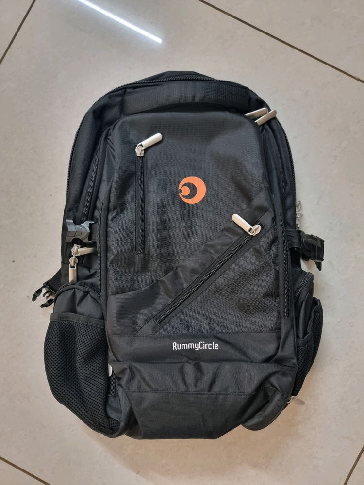 Laptop Backpack With Raincover