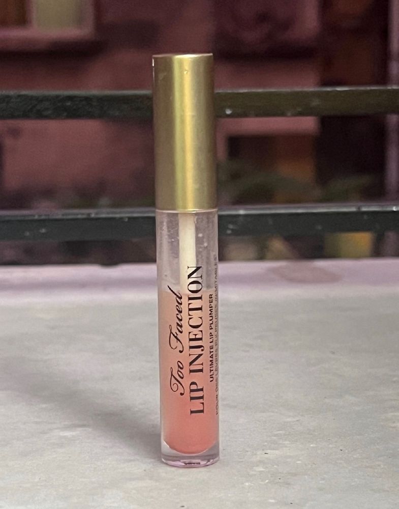 🥳SALE🥳Too Faced Lip Injection Lipi plumper