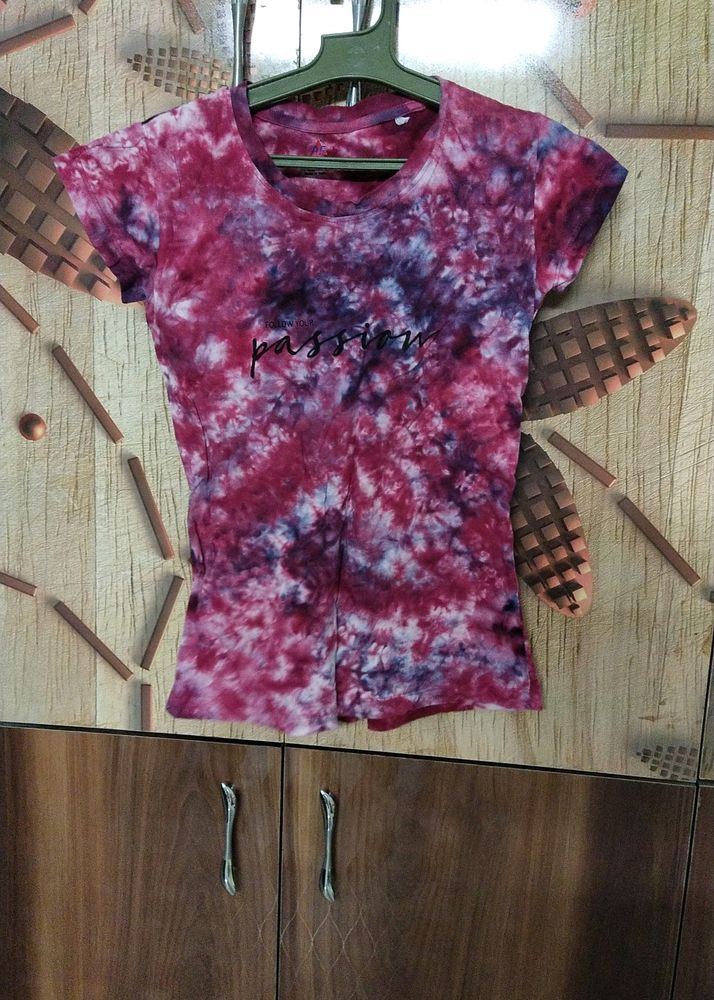 Tie - Die T- Shirt For Girls To Regular Use.