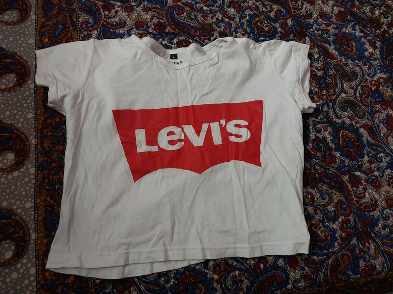 Levi's Crop Top