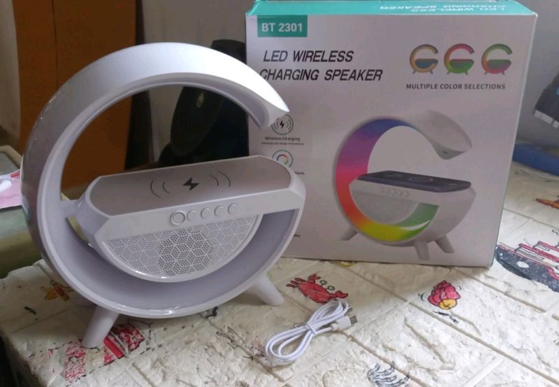 3-in-1 Bluetooth Speaker Cum Wireless Charger