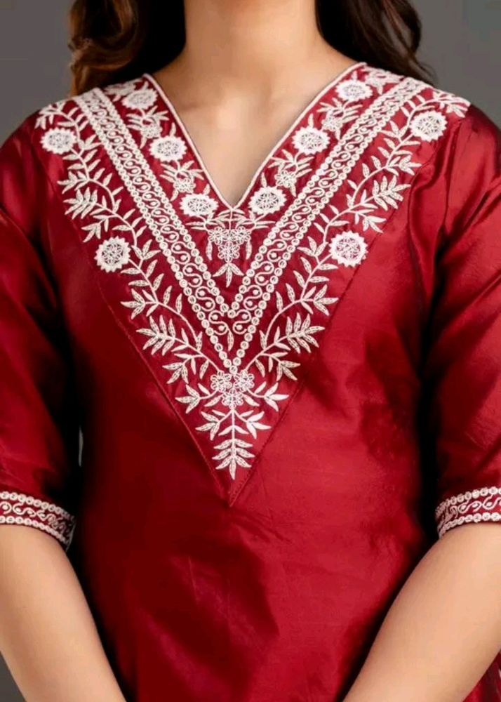 Best Thread Classy Embroidered Kurta