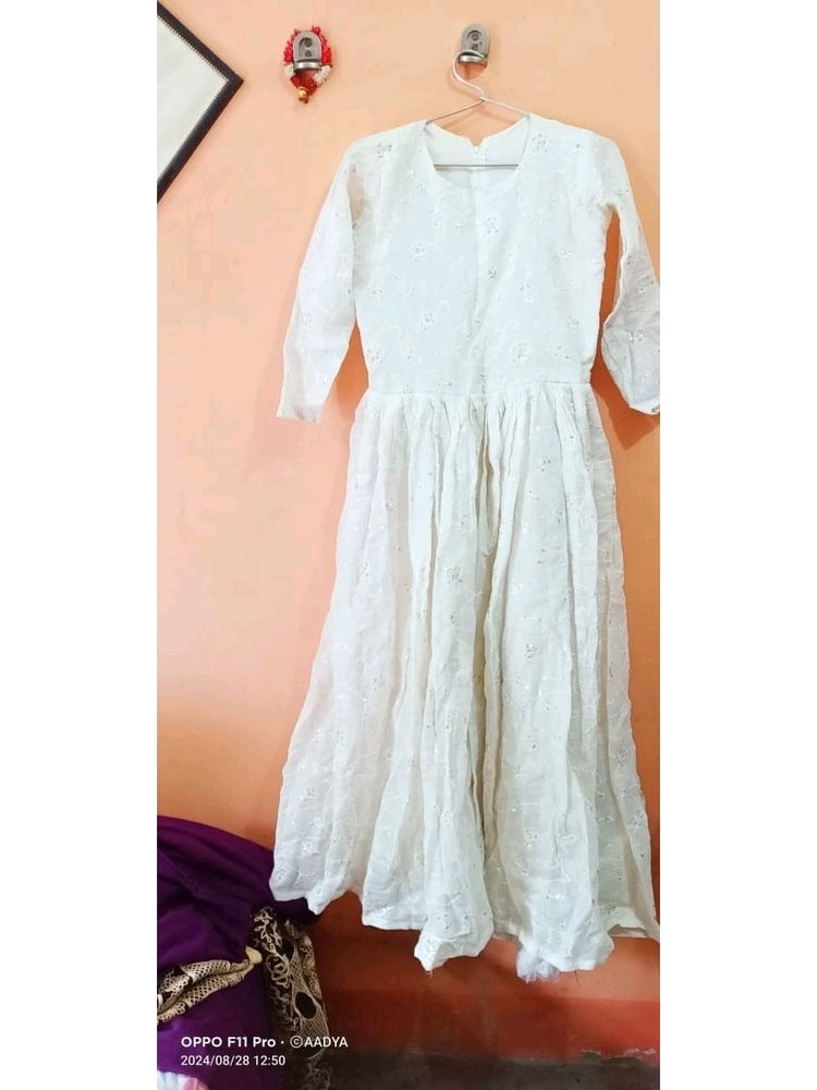 Embroidery Heavy Gown Off White