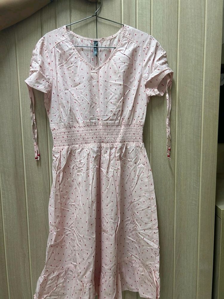 BABY PINK AESTHETIC DRESS