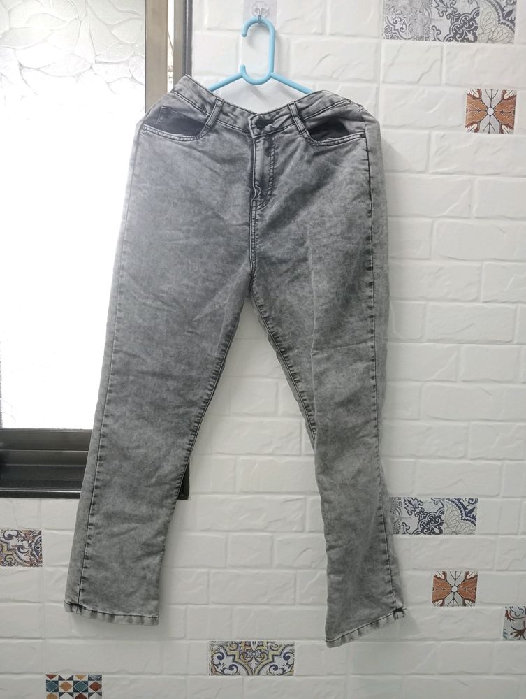 Lifestyle Charcoal Colour Jeans