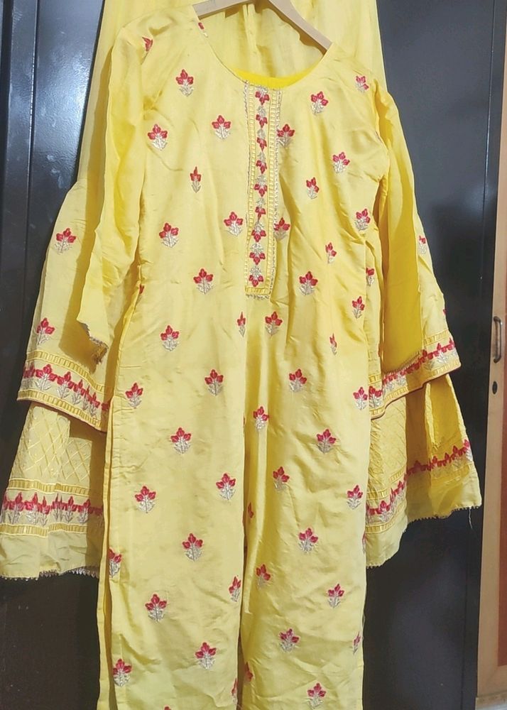 Yellow Sharara Suit With Dupatta 36 Bust