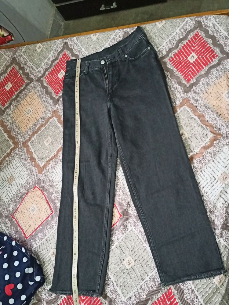 Charcoal /Jeans