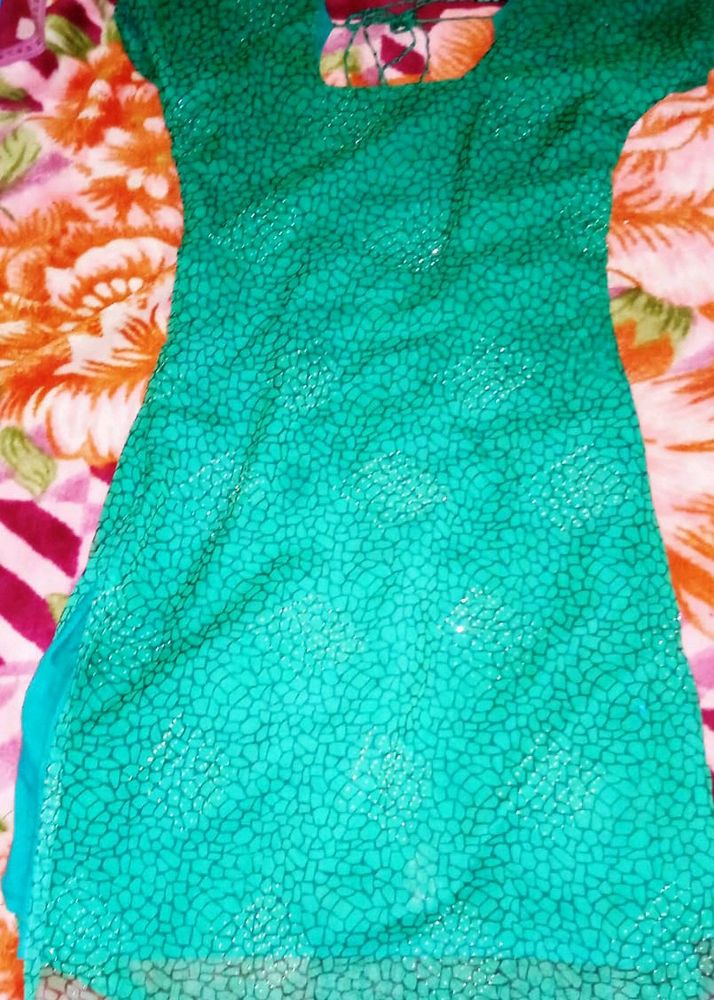 Green Colour Georgette Kurthi....