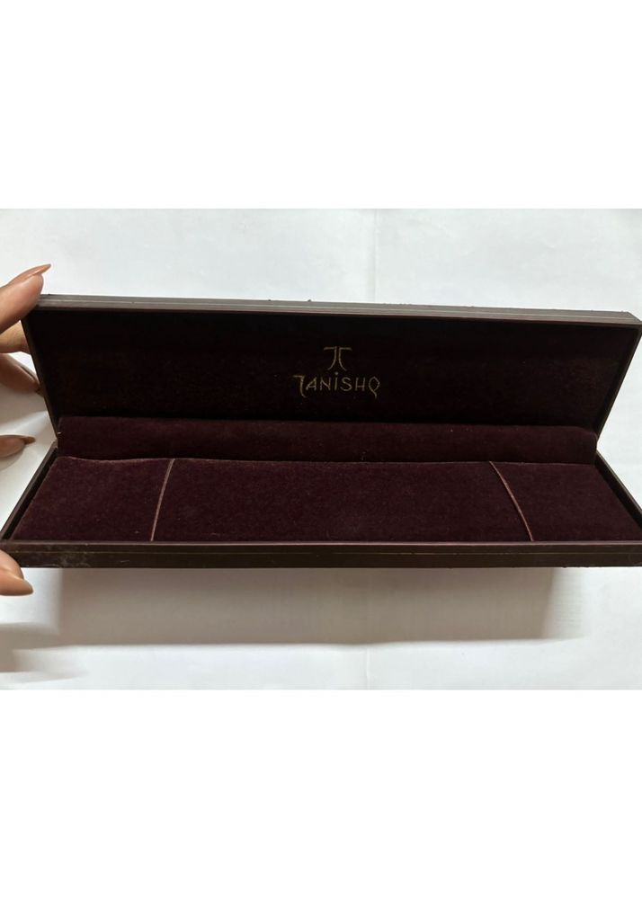 Tanishq Chain/bracelet Box