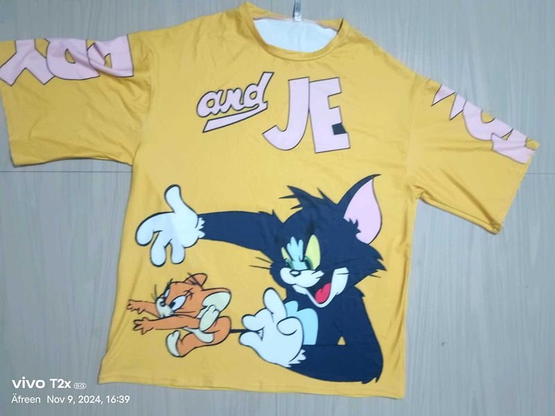 Yellow Printed Tom& Jerry Top