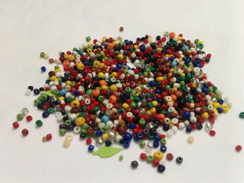 70 Gm Glass Mixed Colour Beeds for Art Anda Craft