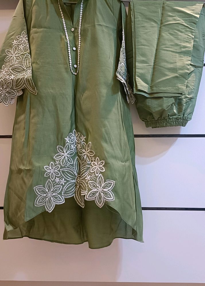 Kurta Pant Set