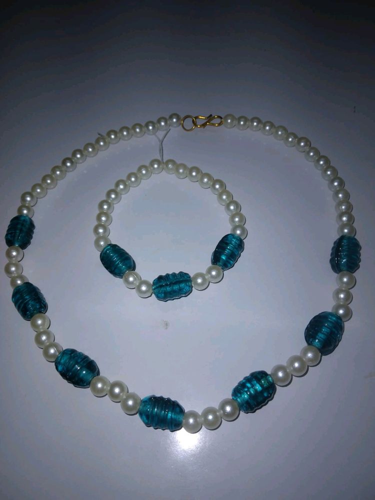 Turquoise Green Stones & Pearls-Necklace & Bracle