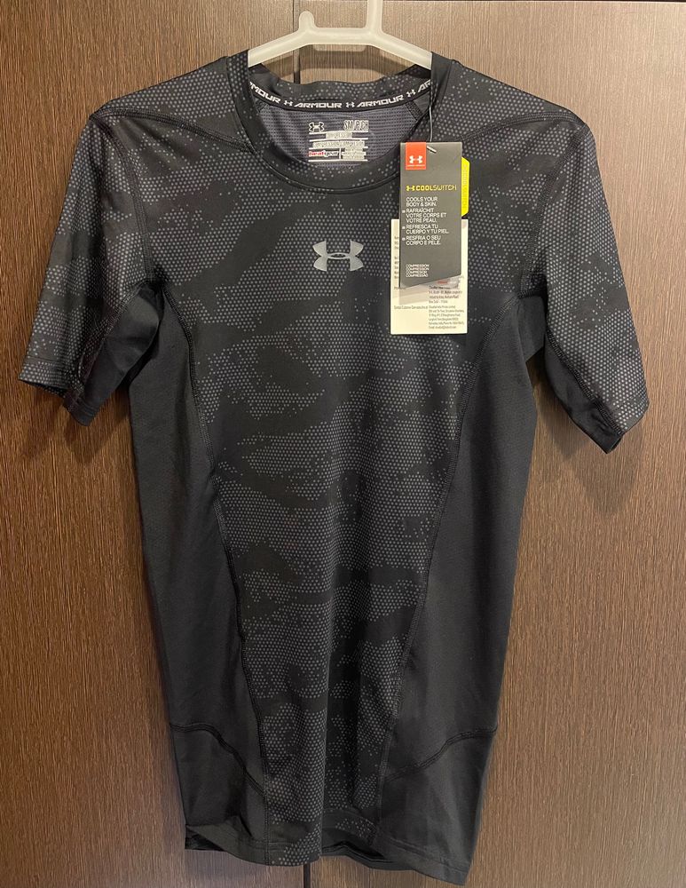 UNDER ARMOUR Compression Tshirt