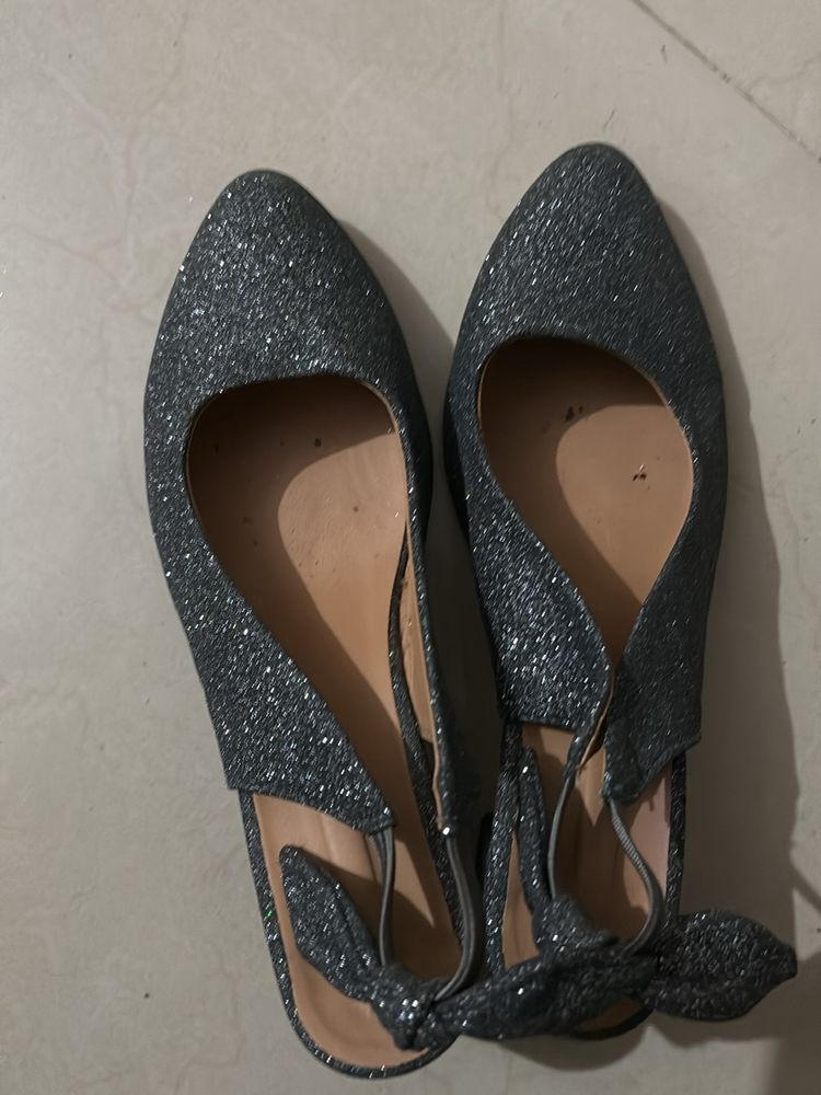 Black With Glitter ✨ Colour Shine Heels