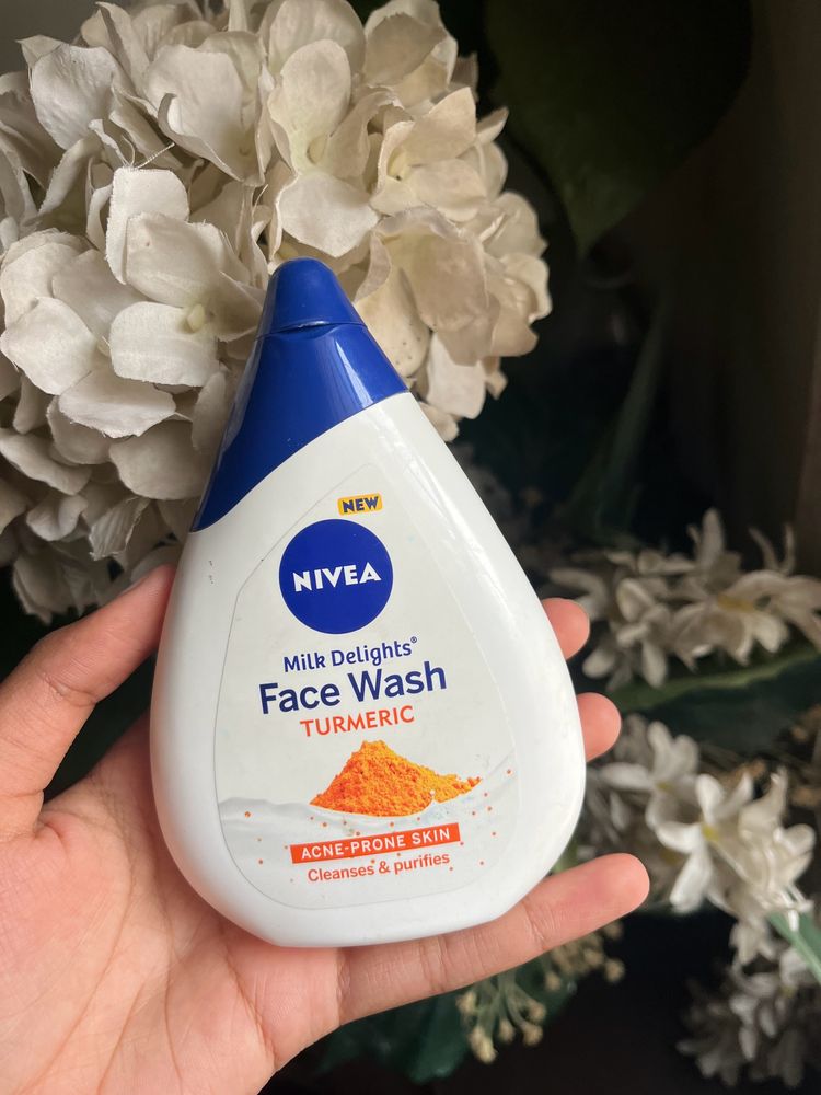 Nivea Turmeric Face Wash For Acne Prone Skin