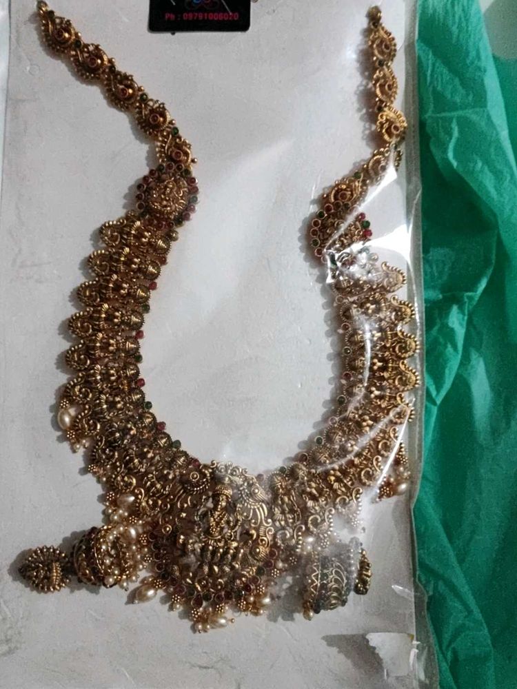 Antique Lakshmi Devi jewellery pearl set