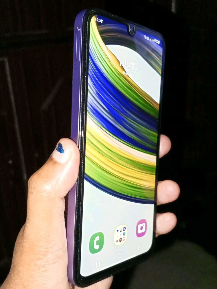 SAMSUNG GALAXY F15  5G MOBILE....