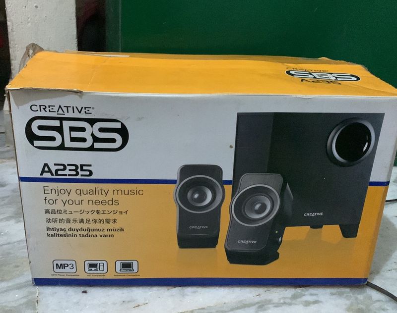 SBS A235 SPEAKER AND BOOFER