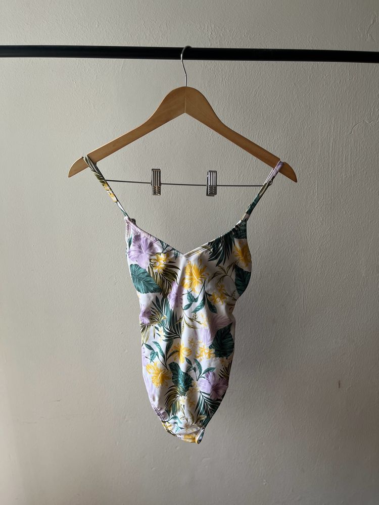 Floral Print Swimsuit  with Back Detailing