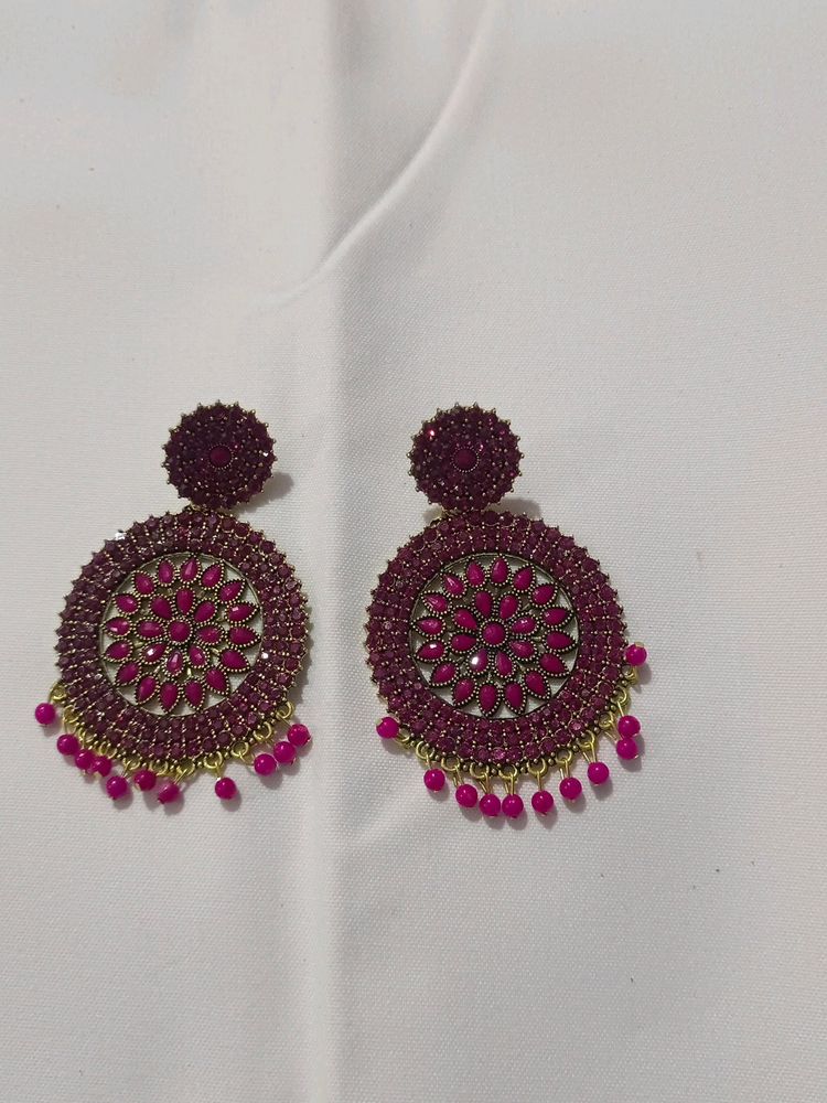 Magenta Earings