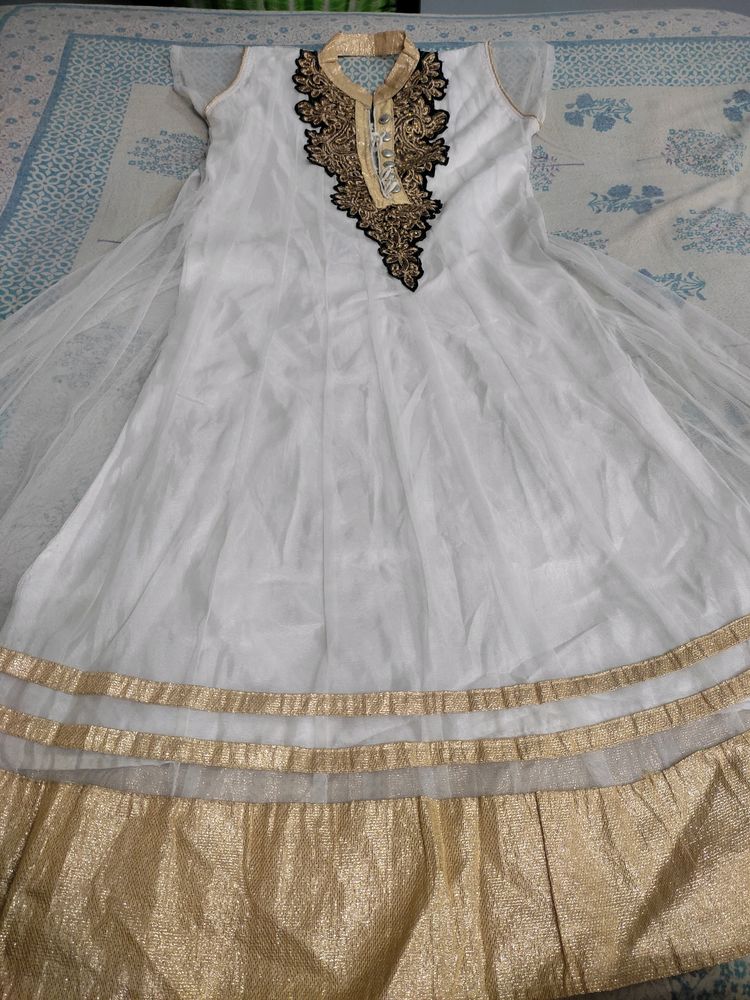 White Anarkali Suit.🥰