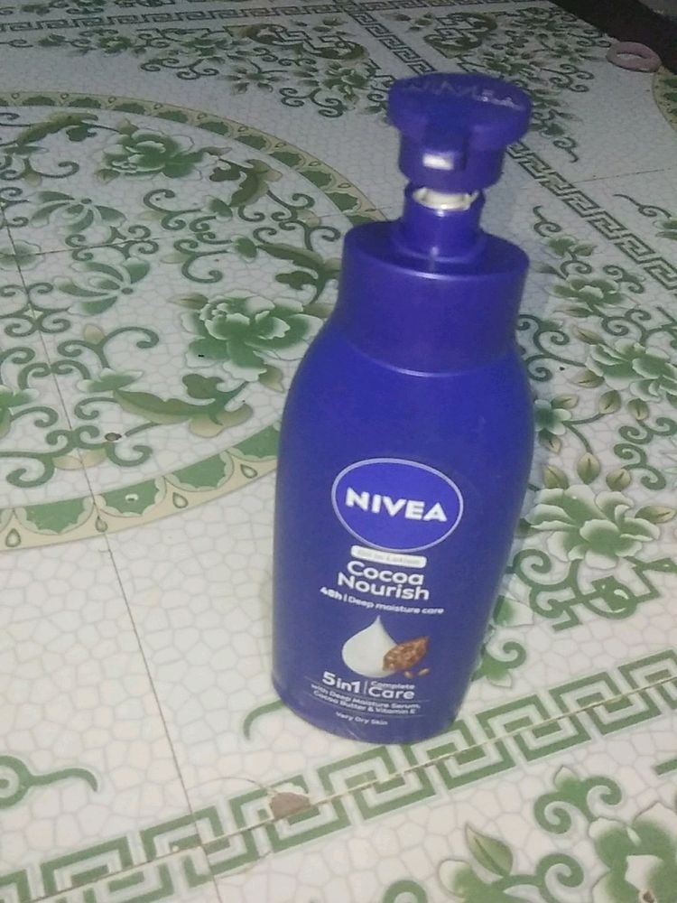 Nivea..