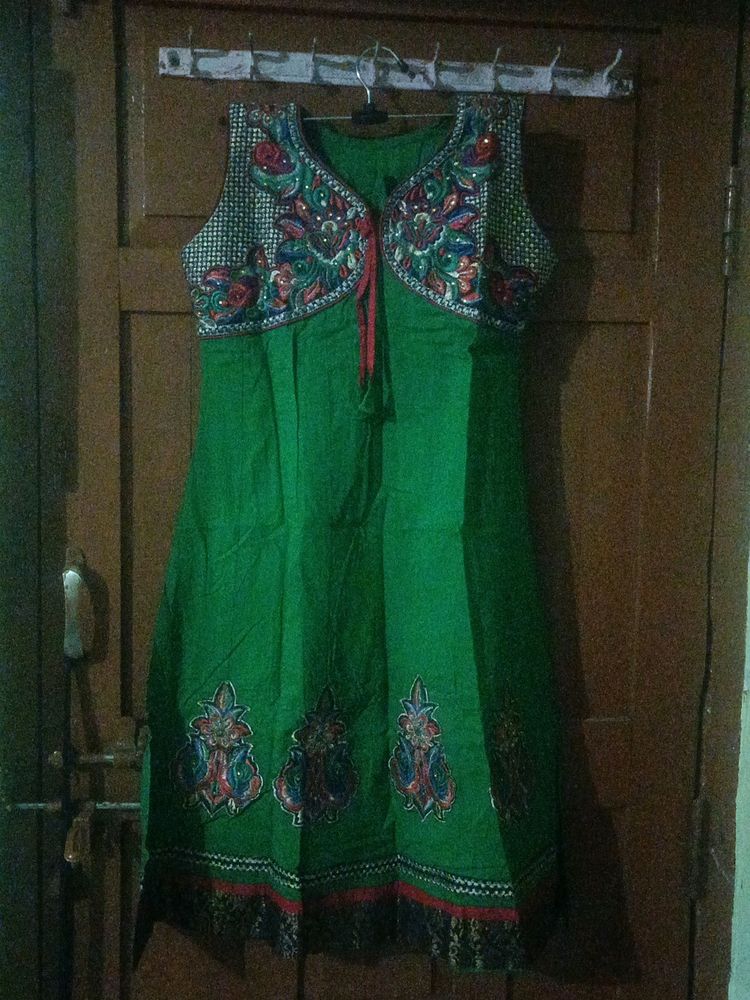 Green 💚 Round Kurti