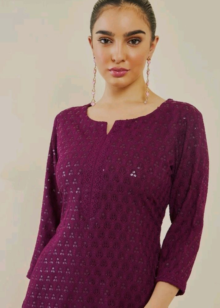 💜 Embroidered Burgundy Kurta