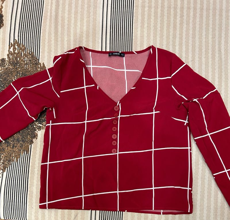 Maroon Top Medium Size