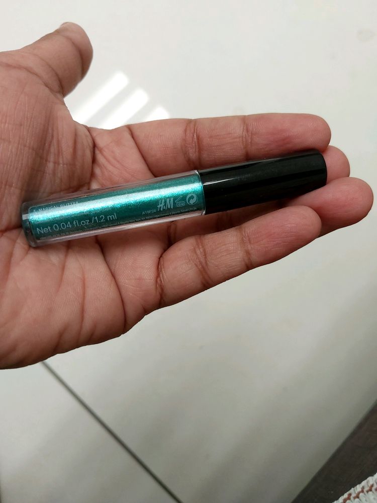 H&M Glitter Eyeliner Green