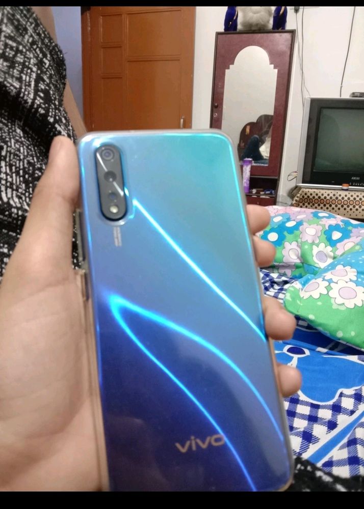 Vivo Z1x