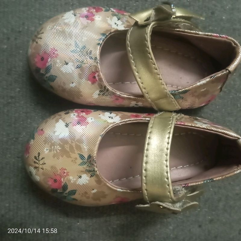 Girl Baby Shoes Size 00