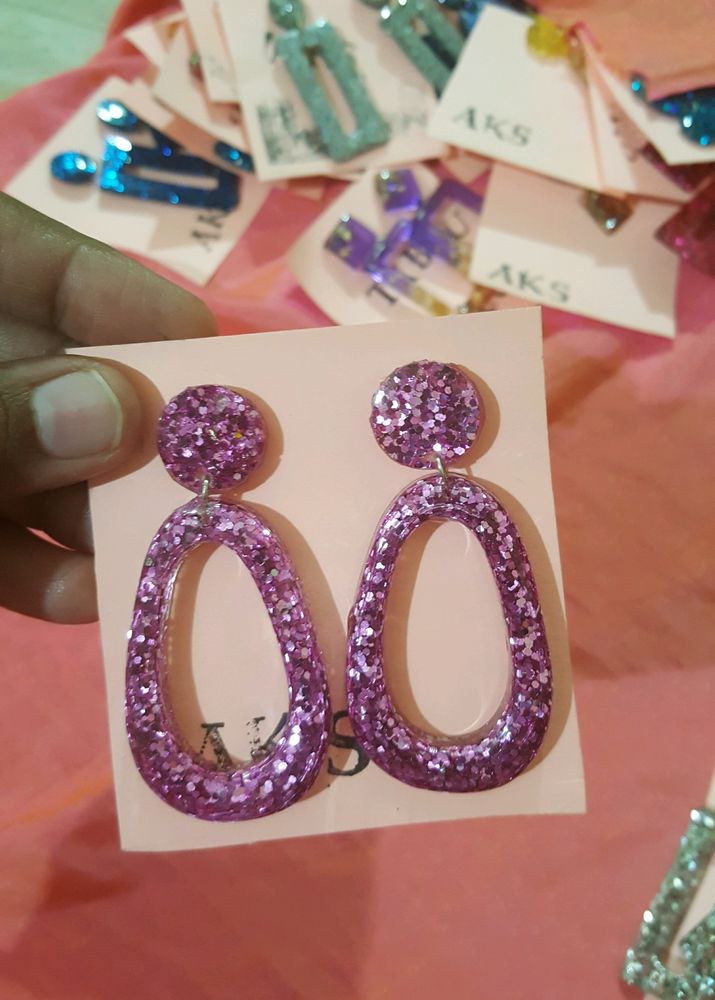 BEAUTIFUL HANDMADE RESIN EARINGS