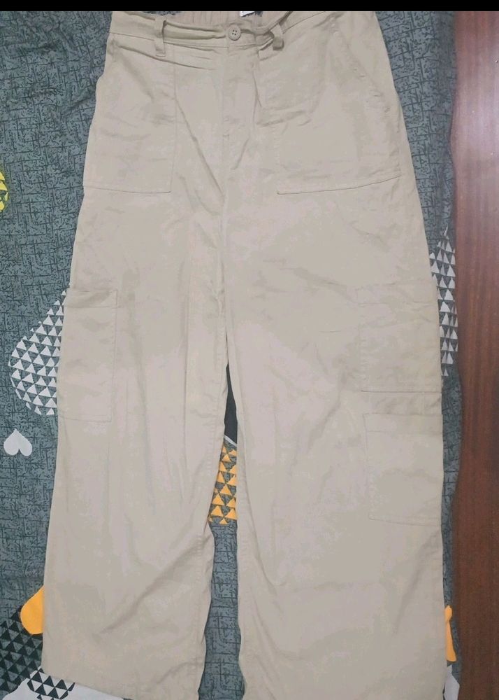 Beige Cargo Pant