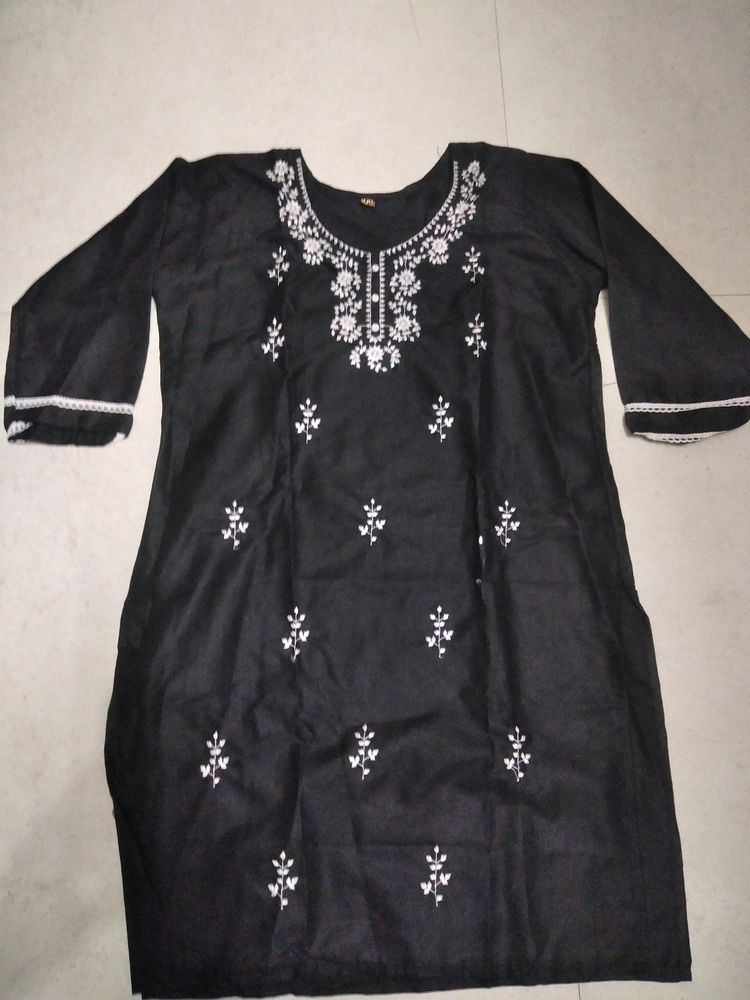 Black Kurti