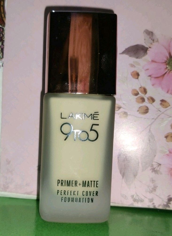 Lakme Foundation W120