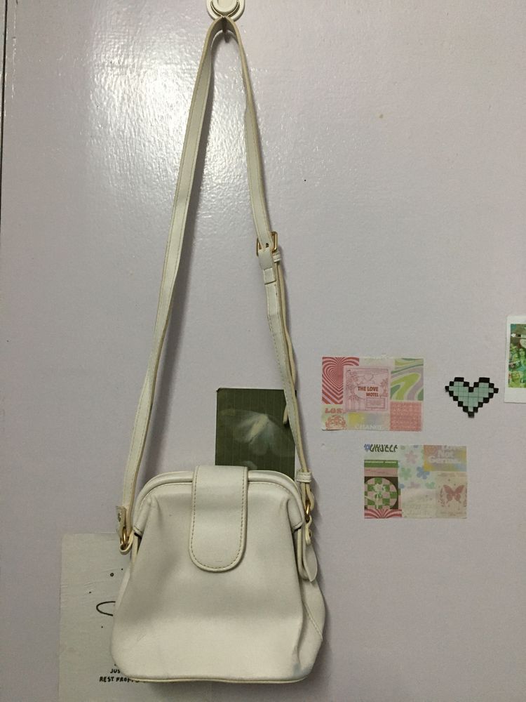 White Clutch With Adjustable Strap