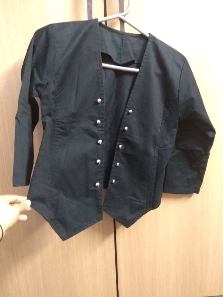 New Black Jacket At Discounted Price