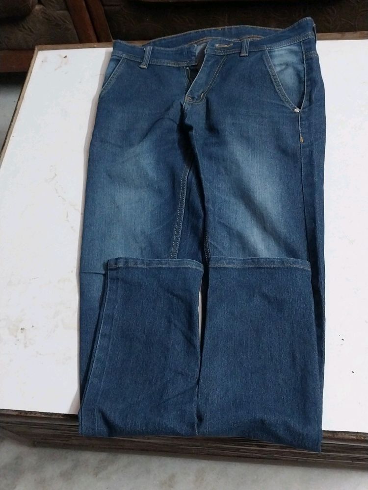 DRUTHERS JEANS VERY GOOD CONDITION