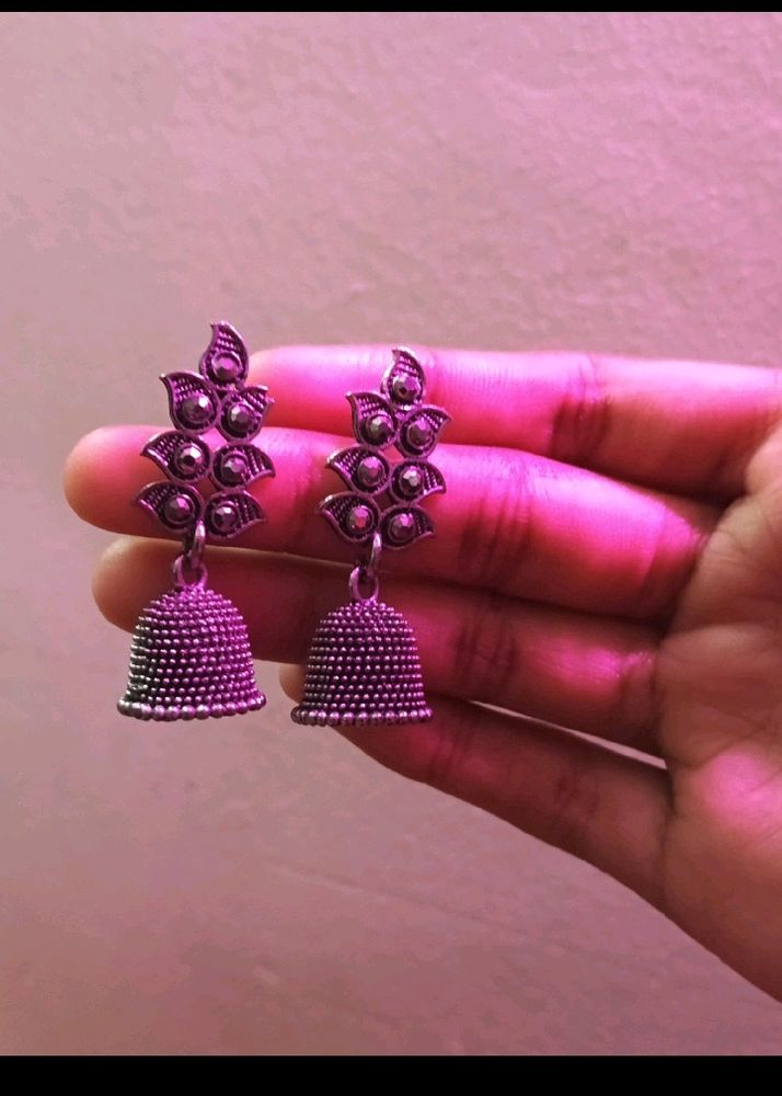 Earrings And Bands For Hair