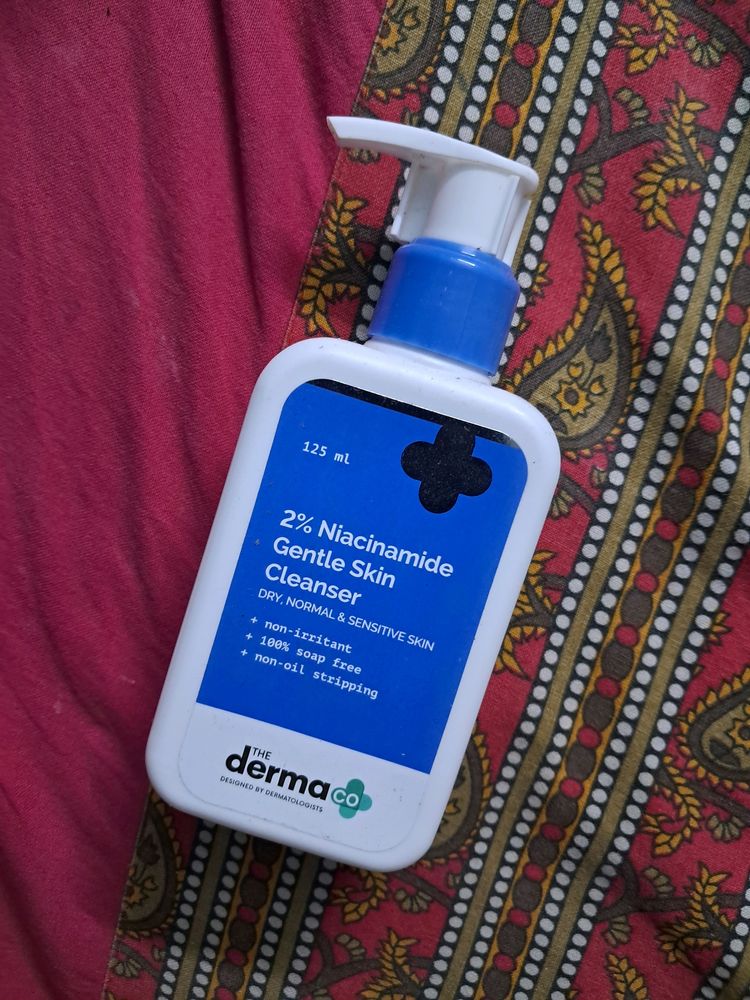 The Derma Co Cleanser 2% Niacinamide Gentle Skin