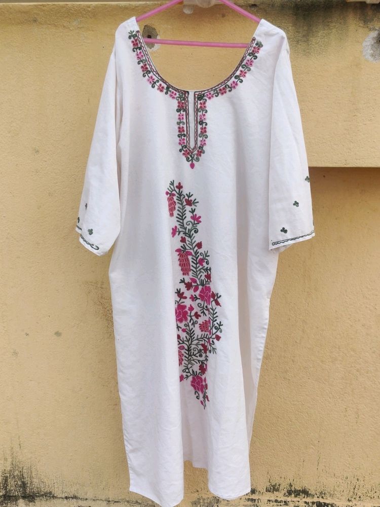 Embroidery White Kurti Plus Size