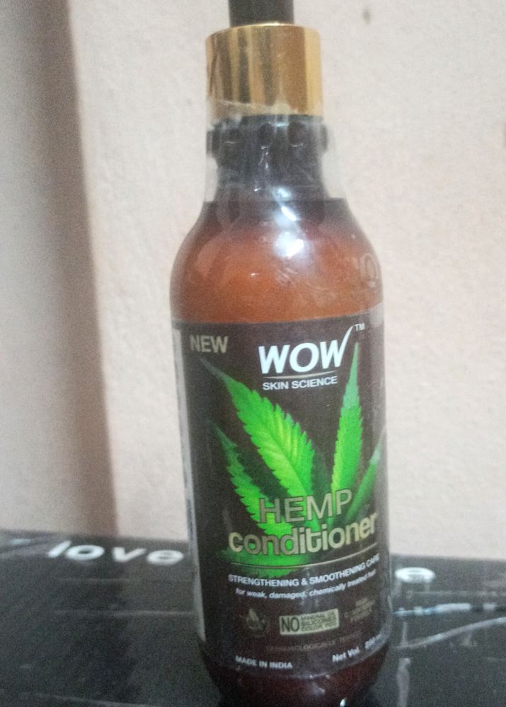 WOW Hemp Conditioner