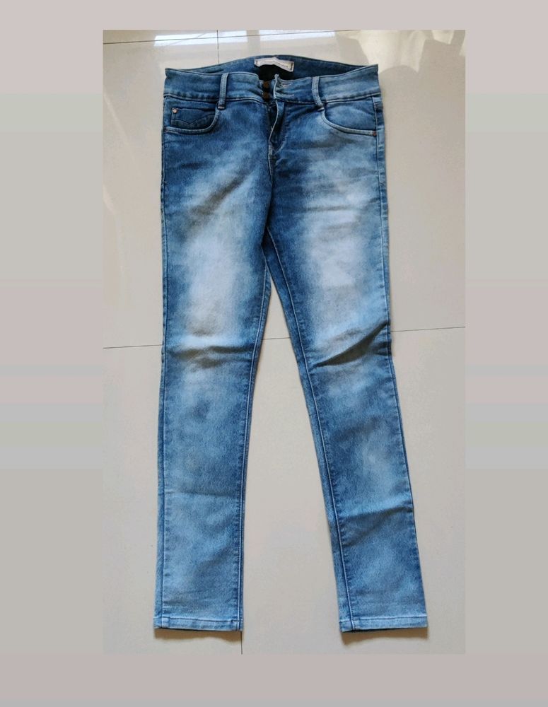 Women High Rise Skinny Fit Blue Jeans