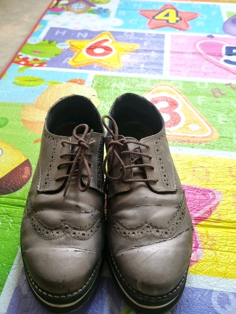 METALLIC BROWN SHOES!