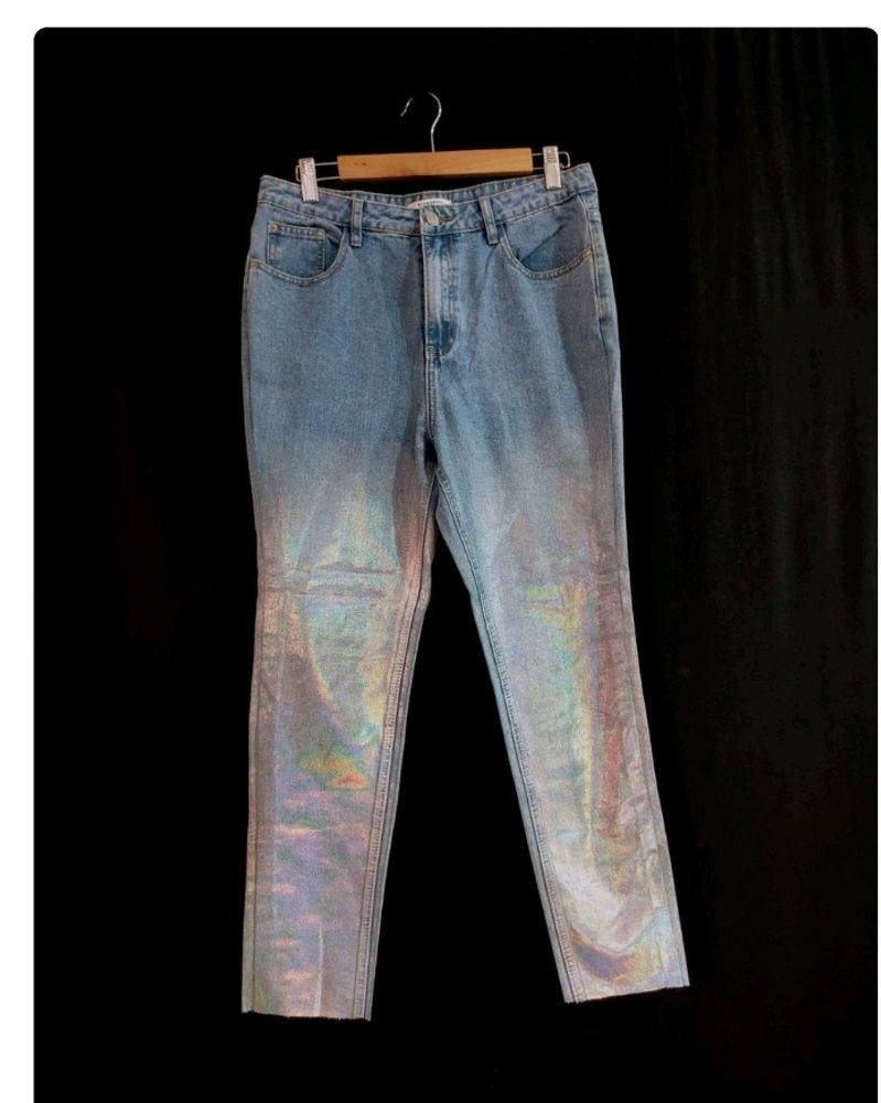 Jeans in 3D paint design