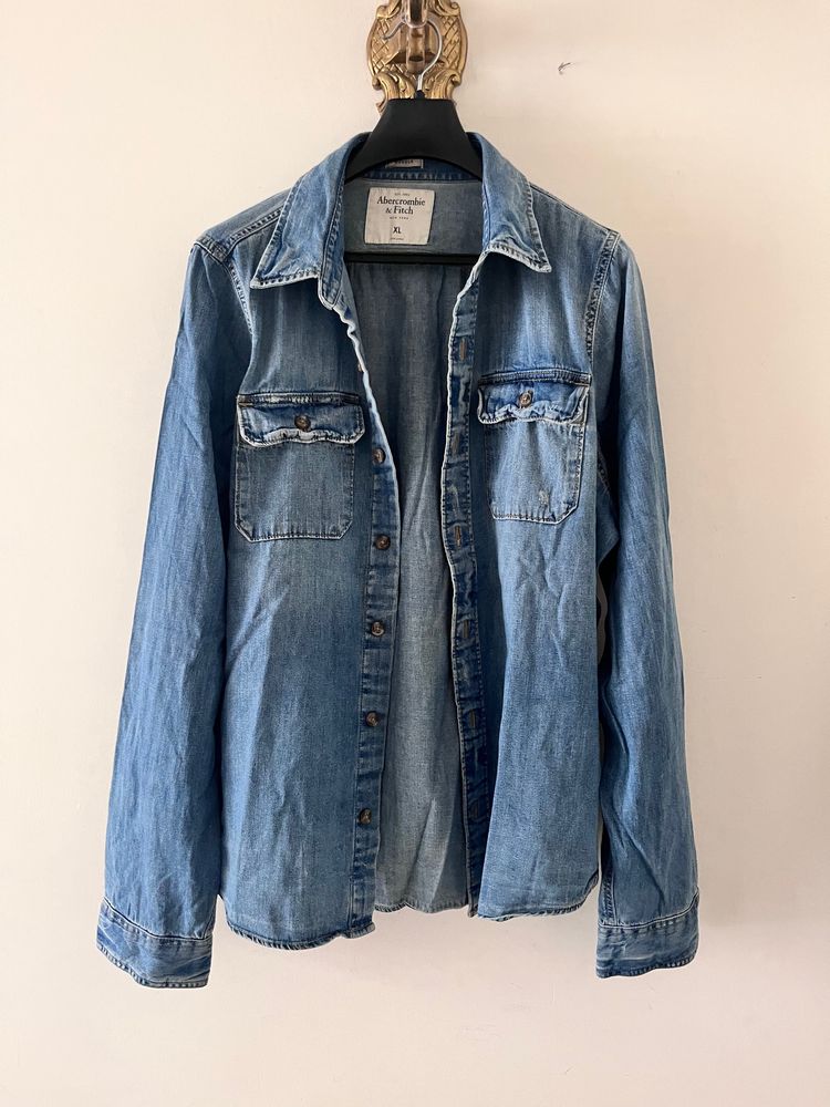 Price Dropped 🔥Unisex Denim Jacket/Shirt